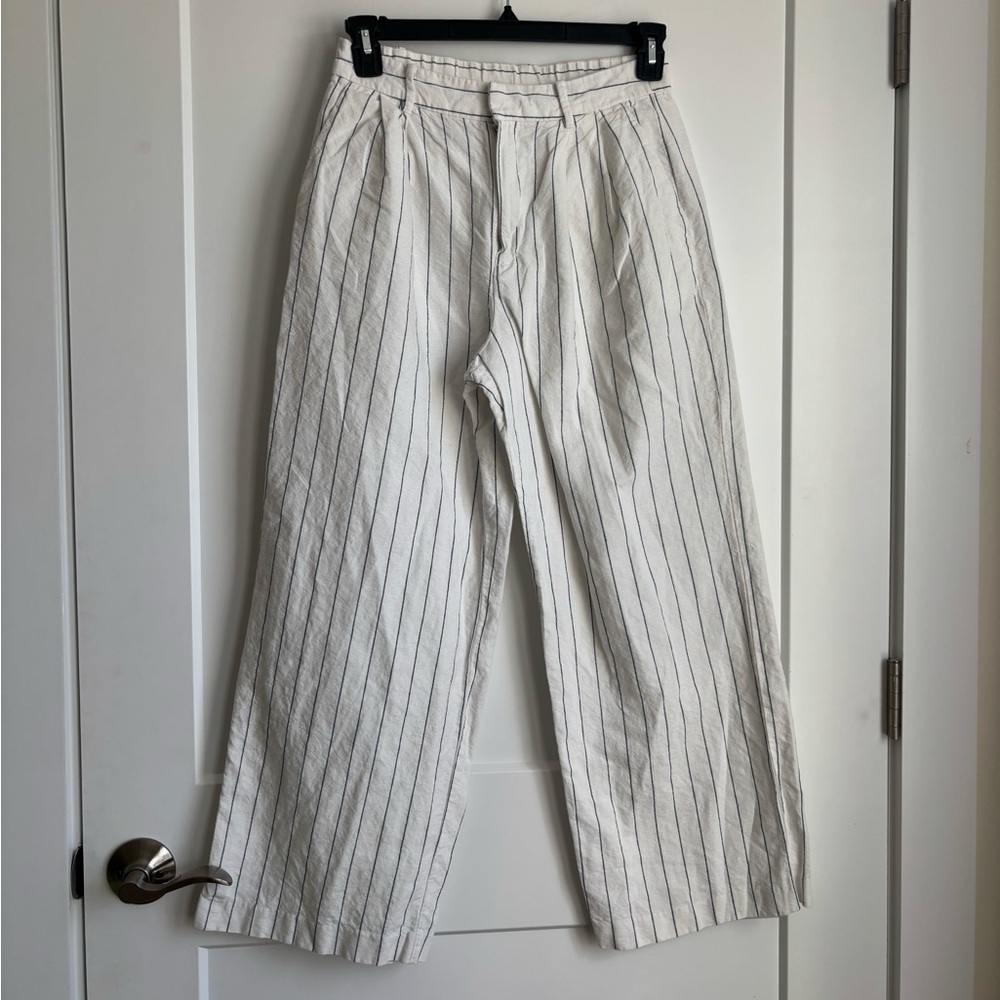 365 high-rise pin-stripe linen-cotton pleated white & navy GAP pants 4 petite